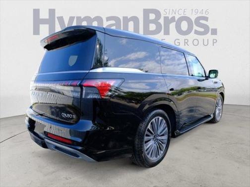 2025 INFINITI QX80 Luxe