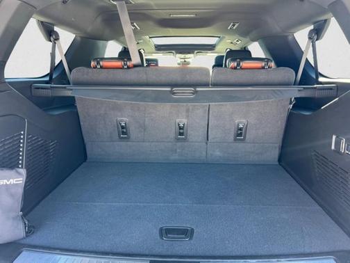 2024 GMC Yukon XL Denali Ultimate