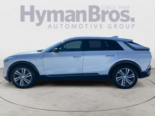 2024 Cadillac LYRIQ Tech