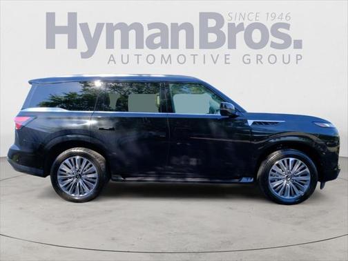 2025 INFINITI QX80 SENSORY AWD