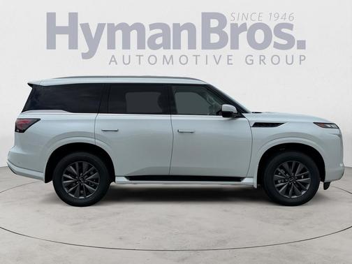 Radiant White 2027 INFINITI QX80 PURE
