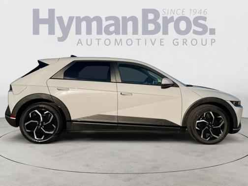 2024 Hyundai IONIQ 5 SE