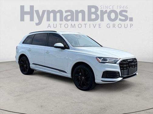 2022 Audi Q7 45 Premium
