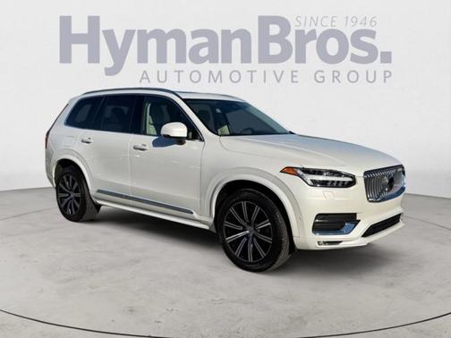 2024 Volvo XC90 B5 Plus Bright Theme