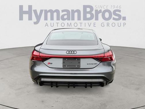 2023 Audi RS e-tron GT quattro