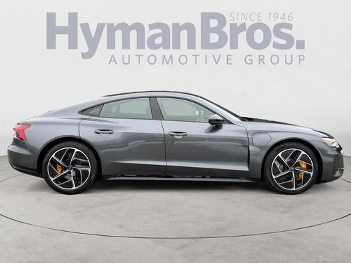 2023 Audi RS e-tron GT quattro