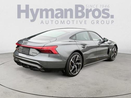 2023 Audi RS e-tron GT quattro