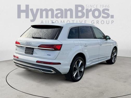 2023 Audi Q7 55 Prestige