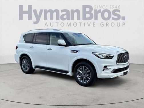 2023 INFINITI QX80 Luxe