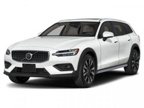 2025 Volvo V60 Cross Country Plus, B5 AWD Gas (mild hybrid)