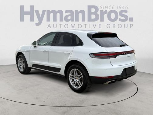 2021 Porsche Macan AWD