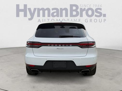 2021 Porsche Macan AWD