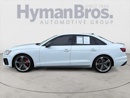 2024 Audi A4 45 S line Premium Plus