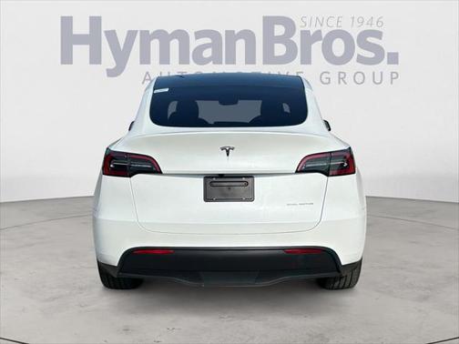 2024 Tesla Model Y Long Range Dual Motor All-Wheel Drive