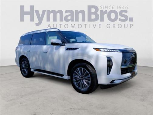 2025 INFINITI QX80 Luxe