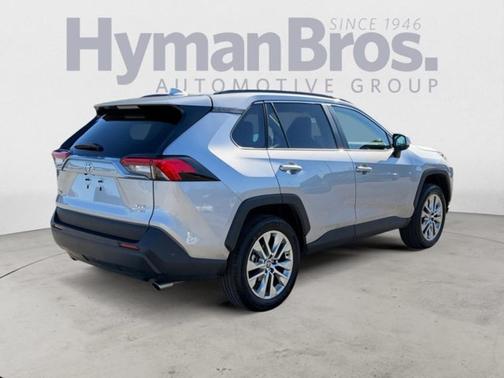 2024 Toyota RAV4 XLE Premium