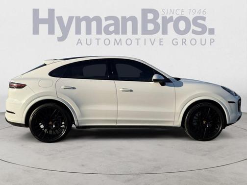 2023 Porsche Cayenne Platinum Edition
