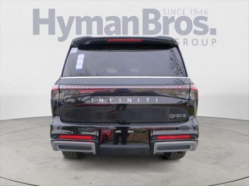 2025 INFINITI QX80 Luxe