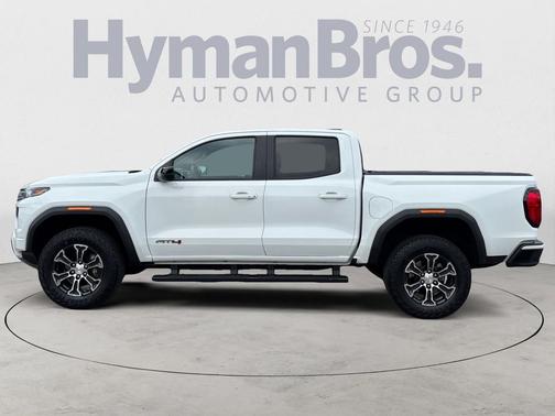 2023 GMC Canyon AT4