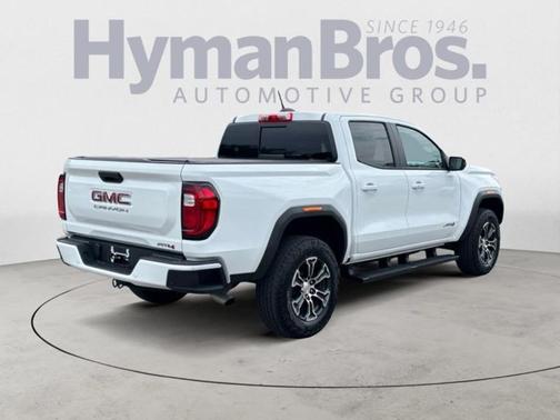 2023 GMC Canyon AT4