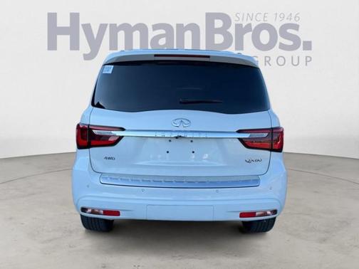 2024 INFINITI QX80 SENSORY AWD