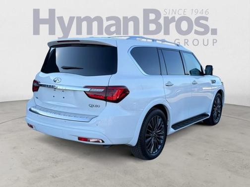 2024 INFINITI QX80 SENSORY AWD