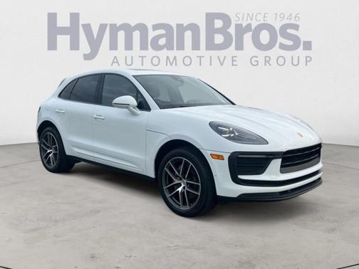 2022 Porsche Macan Premium Plus, 20 Wheels