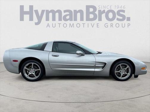2004 Chevrolet Corvette Base