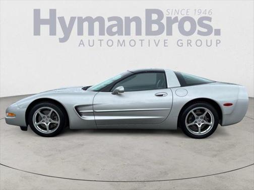 2004 Chevrolet Corvette Base