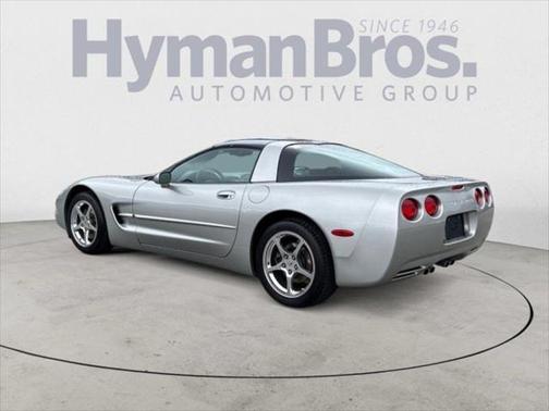 2004 Chevrolet Corvette Base