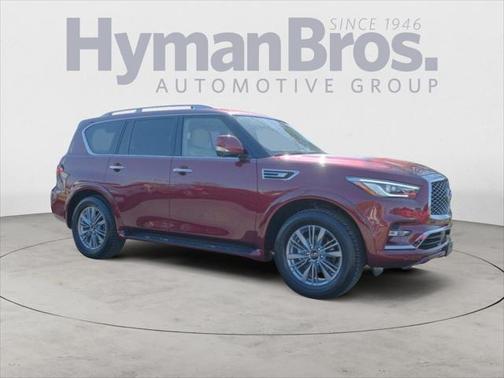 2022 INFINITI QX80 Luxe