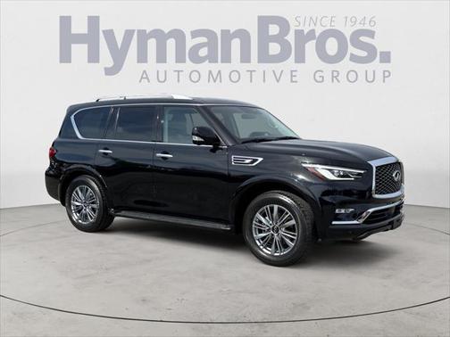 2022 INFINITI QX80 Luxe