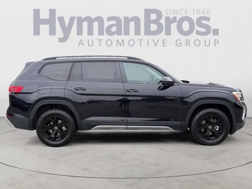 2025 Volkswagen Atlas 2.0T Peak Edition