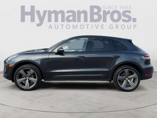 2023 Porsche Macan Premium Plus, 21 Sport Design Wheels, Only 6,000 Miles