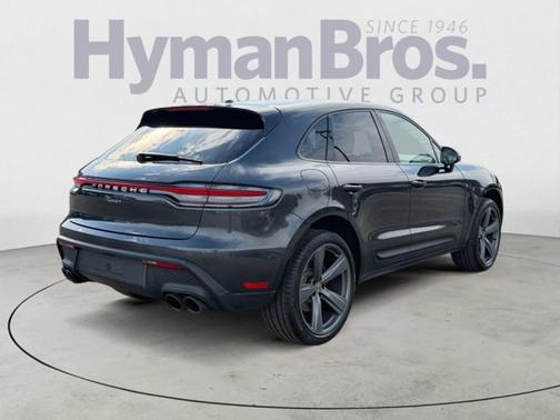 2023 Porsche Macan Premium Plus, 21 Sport Design Wheels, Only 6,000 Miles