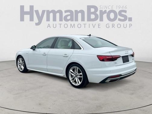 2023 Audi A4 45 S line Premium