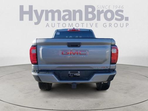 2023 GMC Canyon AT4X