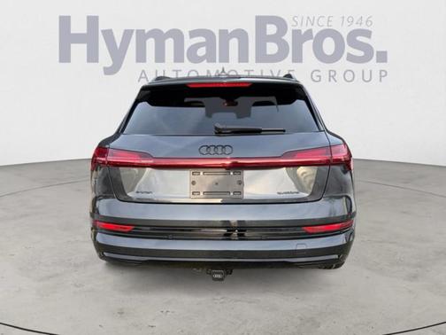 2023 Audi e-tron Premium Plus quattro