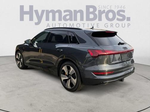 2023 Audi e-tron Premium Plus quattro