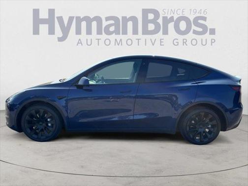 2022 Tesla Model Y Long Range Dual Motor All-Wheel Drive