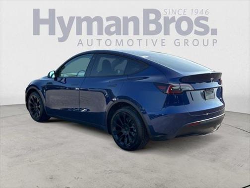2022 Tesla Model Y Long Range Dual Motor All-Wheel Drive