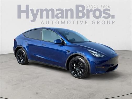 2022 Tesla Model Y Long Range Dual Motor All-Wheel Drive