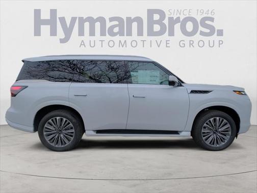 2025 INFINITI QX80 Luxe