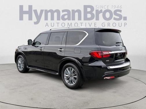 2024 INFINITI QX80 Luxe
