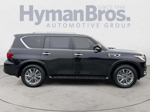 2024 INFINITI QX80 Luxe