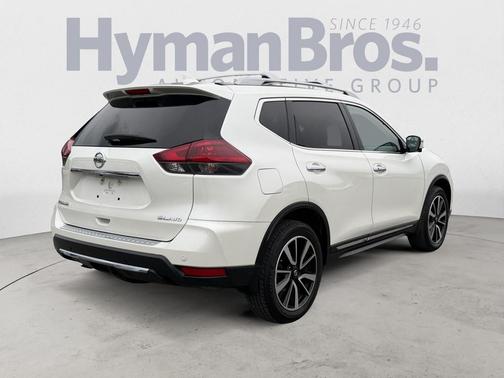 2020 Nissan Rogue SL