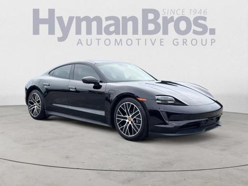 2022 Porsche Taycan Premium, 20 Wheels, Adaptive cruise