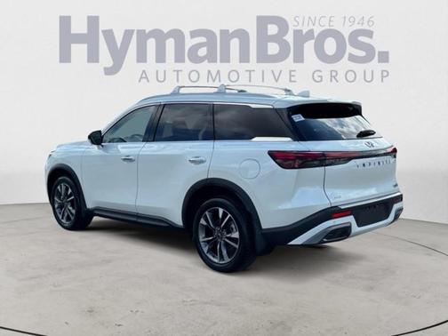 2022 INFINITI QX60 Luxe