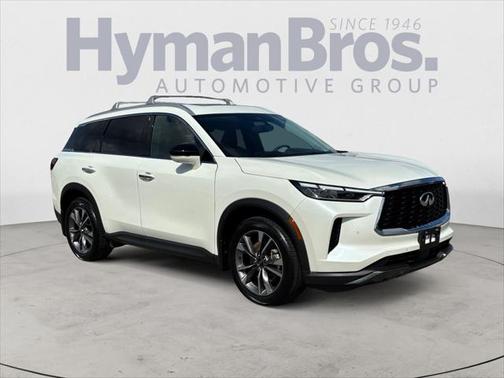 2022 INFINITI QX60 Luxe