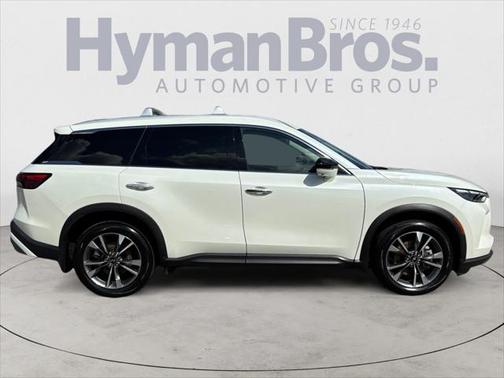 2022 INFINITI QX60 Luxe